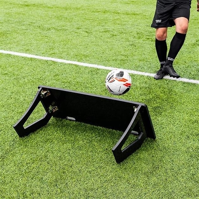 Entraîneur portatif de plastique Board de rebond du football du football de HDPE de mur pliable de formation