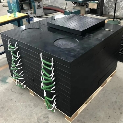 Le tangon adapté aux besoins du client de HDPE de Crane Outrigger Pads de place capitonne le bloc en plastique d'entretoise