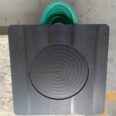 Le camion composé de HDPE durable a monté des grues font pression sur les protections résistantes de tangon