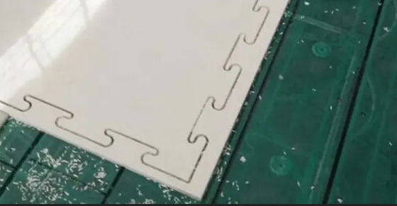 Fabricant de patinoire synthétique Jeu de planche de hockey sur glace synthétique / Pad de hockey sur glace / Système de patinoire